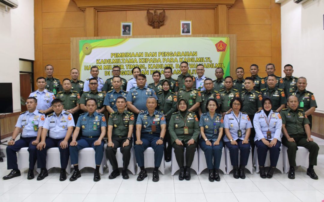 PEMBINAAN DAN PENGARAHAN KEPALA PENGADILAN MILITER UTAMA
