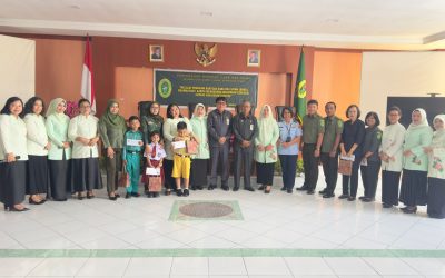 PENYERAHAN BANTUAN DANA BEA SISWA DHARMAYUKTI KARINI DAN PERTEMUAN RUTIN DHARMAYUKTI KARINI CABANG SUMATERA UTARA