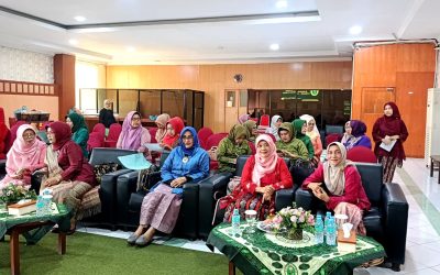 DARMAYUKTI KARINI  DILMILTI I MEDAN HADIRI HARI KARTINI